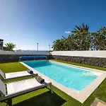 Villa Beautiful Detached Lanzarote 3 Bedrooms Stacruz Bay Stunning Views & Close To Amenities Playa Blanca (Lanzarote)