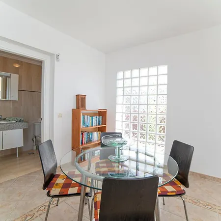 Galway Bay: Detached Lanzarote With Stunning Views Villa Playa Blanca (Lanzarote)