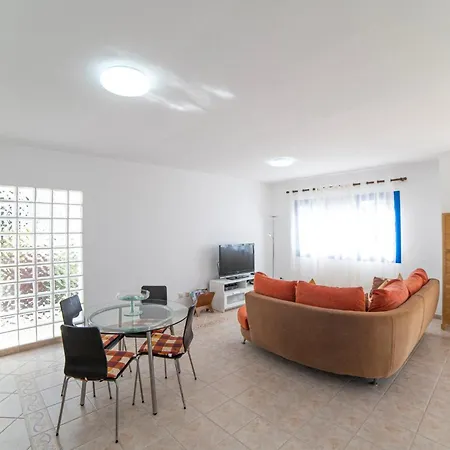 Galway Bay: Detached Lanzarote With Stunning Views