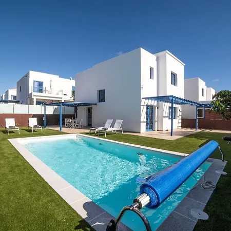 Villa Galway Bay: Detached Lanzarote With Stunning Views Playa Blanca (Lanzarote)