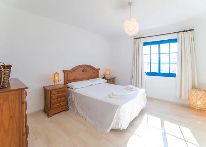 Beautiful Detached Lanzarote 3 Bedrooms Stacruz Bay Stunning Views&close To Amenities Villa